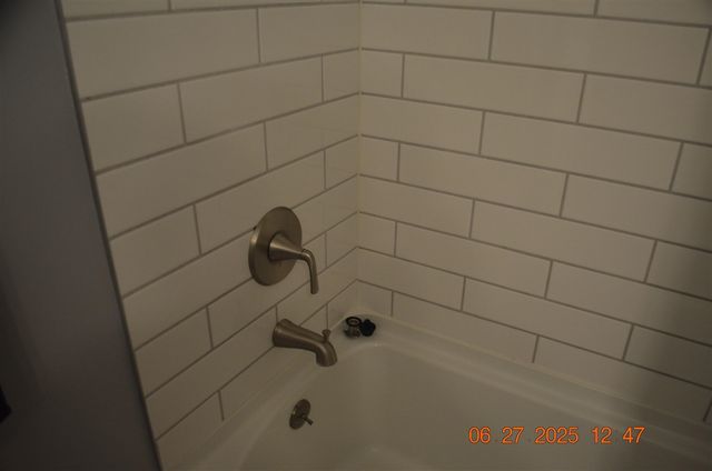 403 Hoover Ave, Benton Harbor, MI 49022