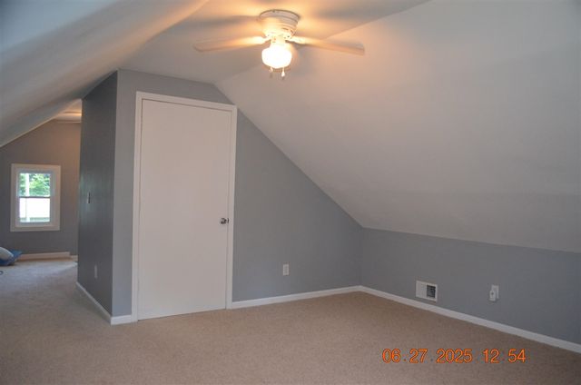 403 Hoover Ave, Benton Harbor, MI 49022