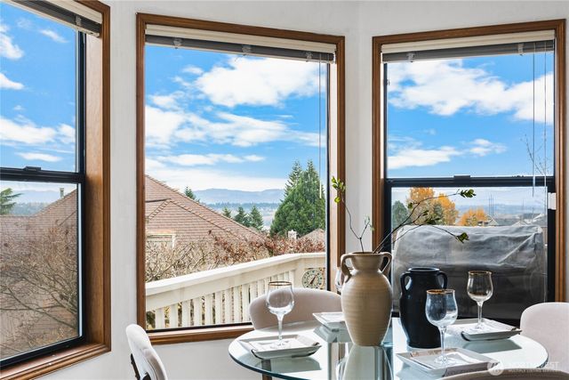 6021 S 298th Place, Auburn, WA 98001