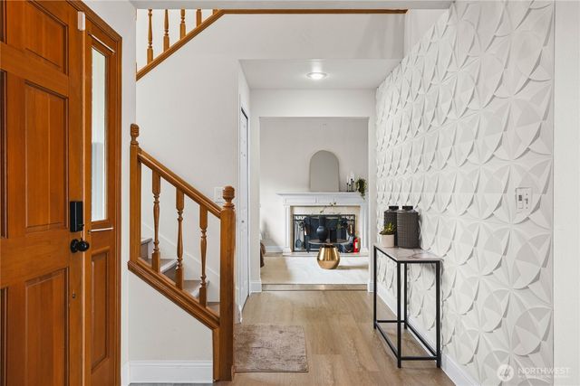 6021 S 298th Place, Auburn, WA 98001