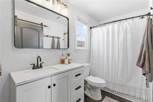 110 W 6th Street, Knob Noster, MO 65336