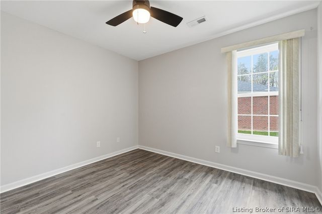 2414 Trinity Run Court, New Albany, IN 47150