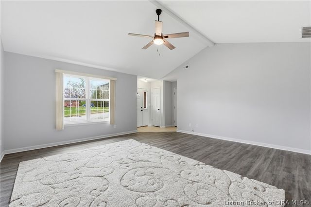 2414 Trinity Run Court, New Albany, IN 47150