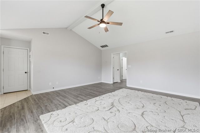 2414 Trinity Run Court, New Albany, IN 47150