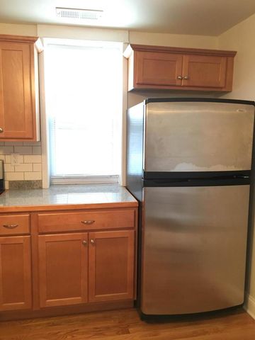 3304 N Albany Avenue, Chicago, IL 60618