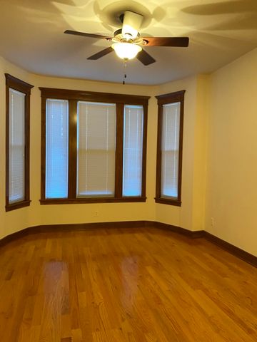 3304 N Albany Avenue, Chicago, IL 60618