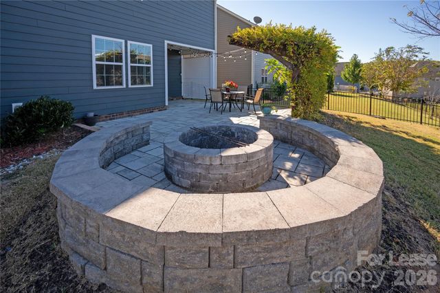 7019 Hamilton Mill Drive, Waxhaw, NC 28173