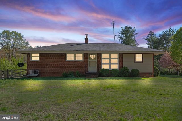 571 RICHMOND RD, Amissville, VA 20106