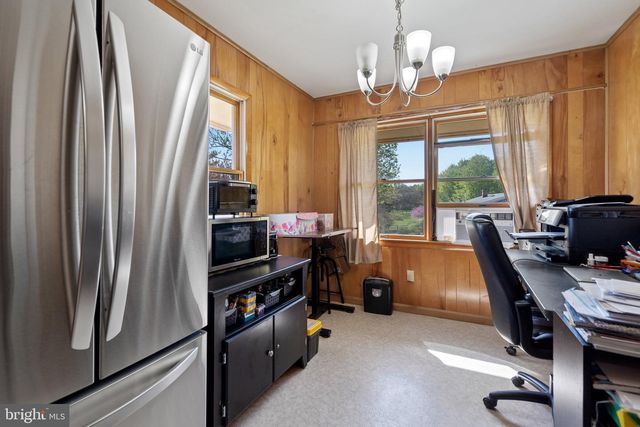 571 RICHMOND RD, Amissville, VA 20106