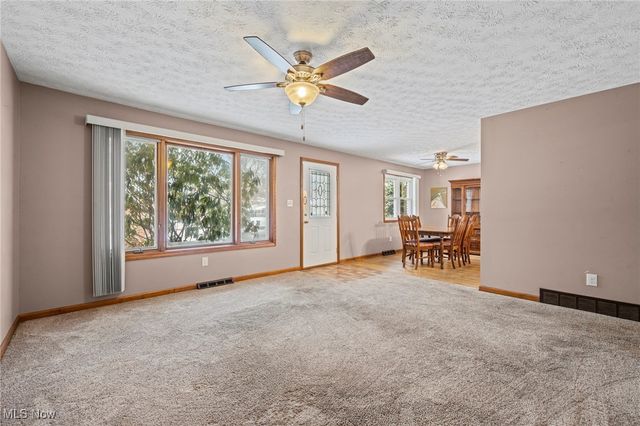 5403 Laurent Drive, Parma, OH 44129