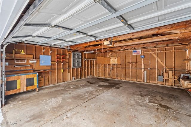 5403 Laurent Drive, Parma, OH 44129