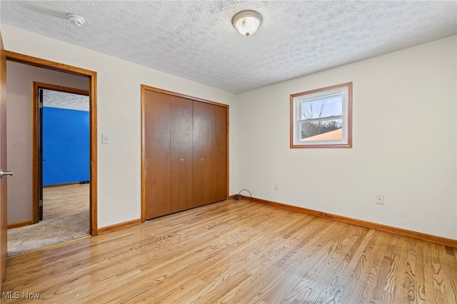 5403 Laurent Drive, Parma, OH 44129