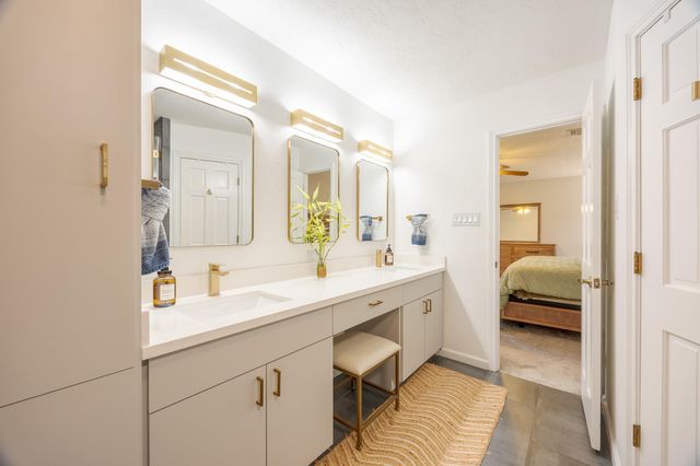 21210 Papoose, Crosby, TX 77586