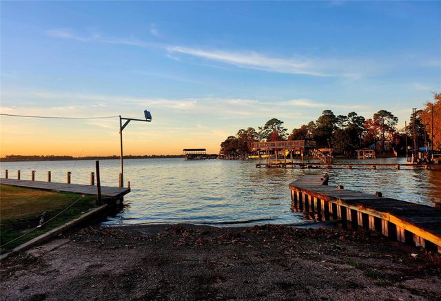 21210 Papoose, Crosby, TX 77586