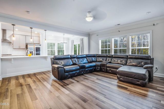 824 Kingsworth Way, Angier, NC 27501