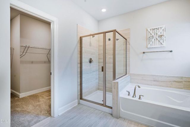 824 Kingsworth Way, Angier, NC 27501