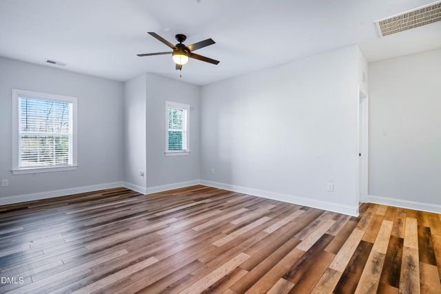 824 Kingsworth Way, Angier, NC 27501