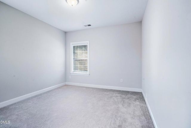 824 Kingsworth Way, Angier, NC 27501