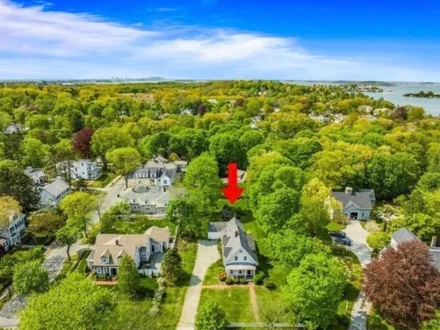 59 Cottage St, Hingham, MA 02043