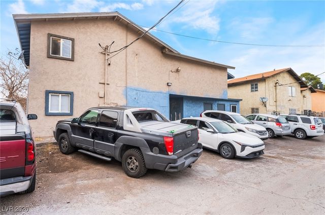 828 Sagman Street, Las Vegas, NV 89101