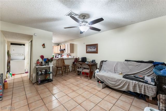 828 Sagman Street, Las Vegas, NV 89101