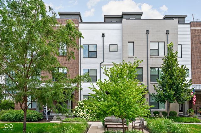 1827 Livery Way, Indianapolis, IN 46202