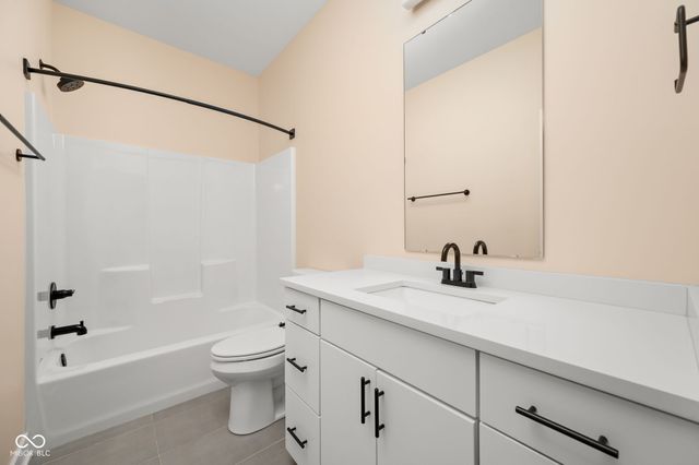 1827 Livery Way, Indianapolis, IN 46202
