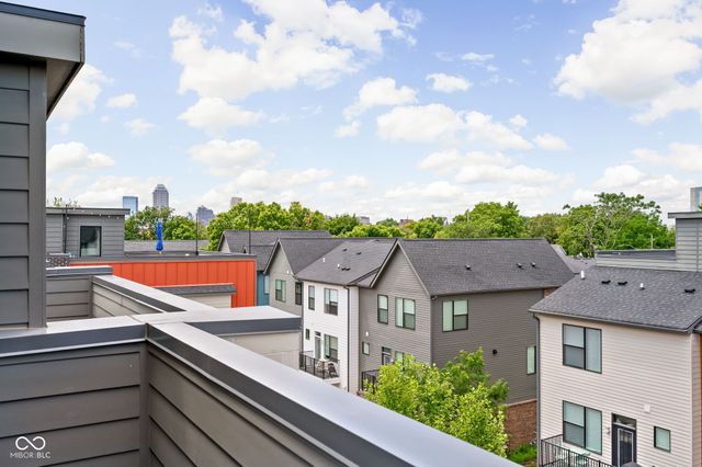 1827 Livery Way, Indianapolis, IN 46202