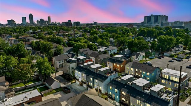 1827 Livery Way, Indianapolis, IN 46202