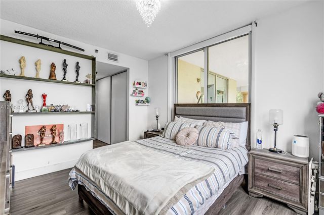 1834 Brickell Ave 33, Miami, FL 33129