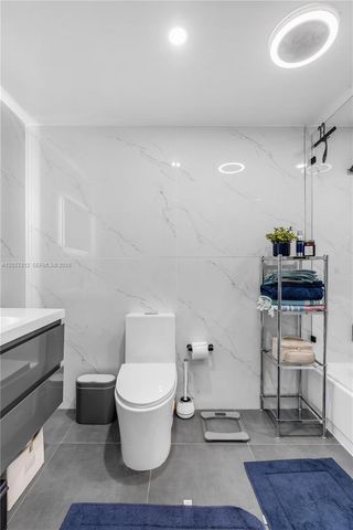 1834 Brickell Ave 33, Miami, FL 33129