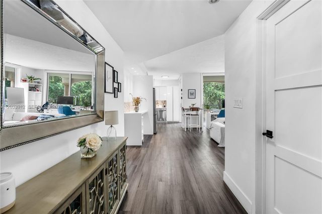 1834 Brickell Ave 33, Miami, FL 33129