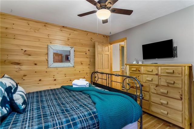 28 Wood Lane, Blue Ridge, GA 30513