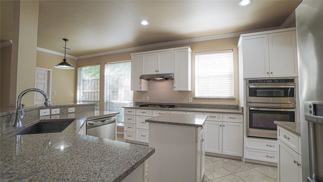 2060 Garden Crest Drive, Rockwall, TX 75087