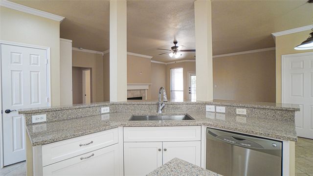 2060 Garden Crest Drive, Rockwall, TX 75087