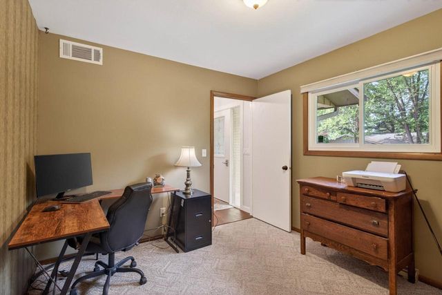 520 BRENTWOOD DRIVE, Wisconsin Rapids, WI 54494