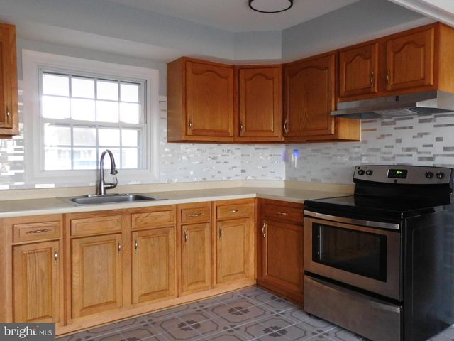 9 MARBORO LN, Willingboro, NJ 08046