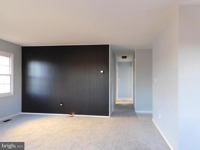 9 MARBORO LN, Willingboro, NJ 08046