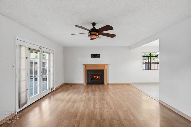 617 Mary Todd Ln, Modesto, CA 95354