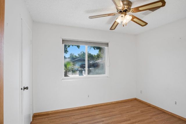 617 Mary Todd Ln, Modesto, CA 95354