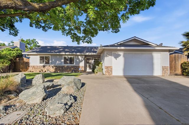 617 Mary Todd Ln, Modesto, CA 95354