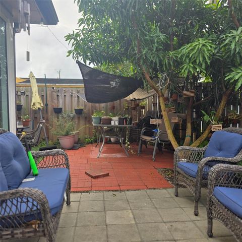 6828 NW 29th Court, Sunrise, FL 33313