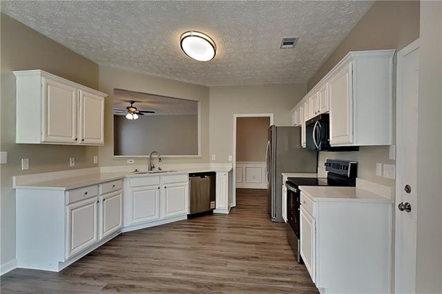 263 Colony Center Drive, Woodstock, GA 30188