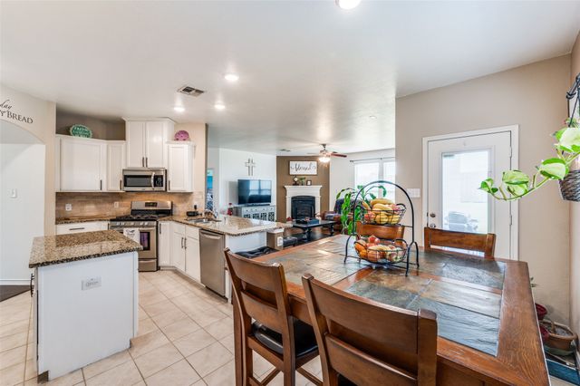 820 Lake Sierra Way, Little Elm, TX 75068