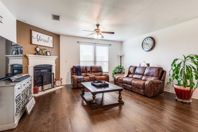 820 Lake Sierra Way, Little Elm, TX 75068