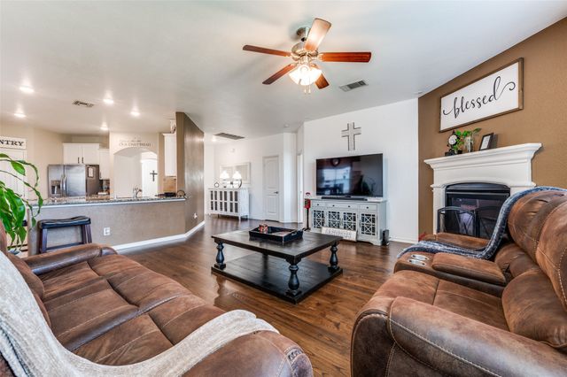 820 Lake Sierra Way, Little Elm, TX 75068