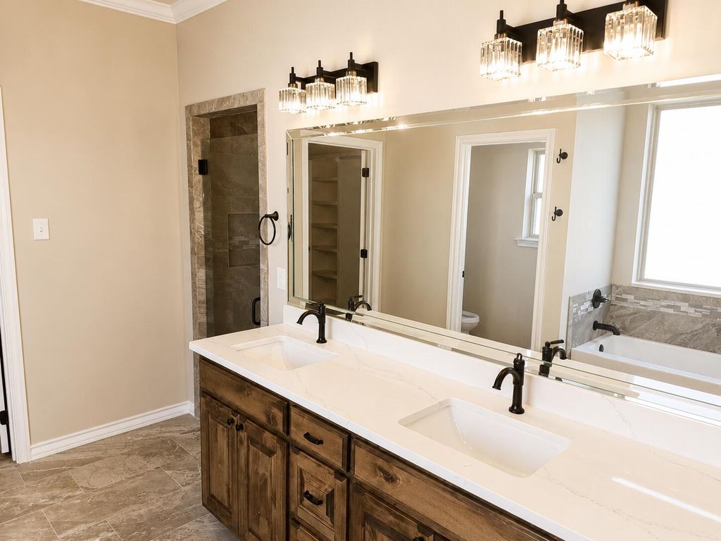 Image 14 of property listing at 5005 Scarlett Oak Lane, San Angelo, TX 76904