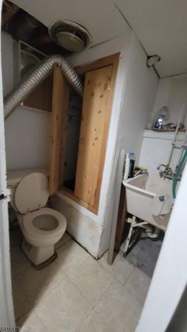 20 Edgar Rd, West Orange Twp., NJ 07052