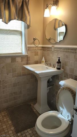 20 Edgar Rd, West Orange Twp., NJ 07052