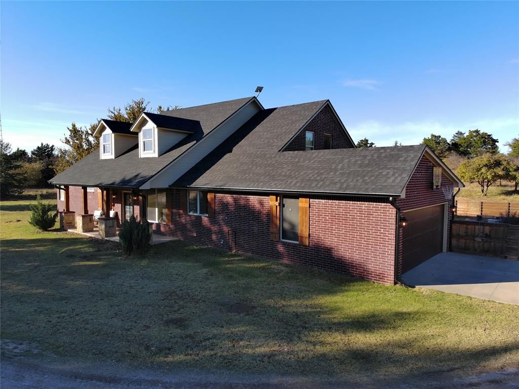 Image 1 of property listing at 5524 State Highway 34C 25 & 26, Woodward, OK 73801